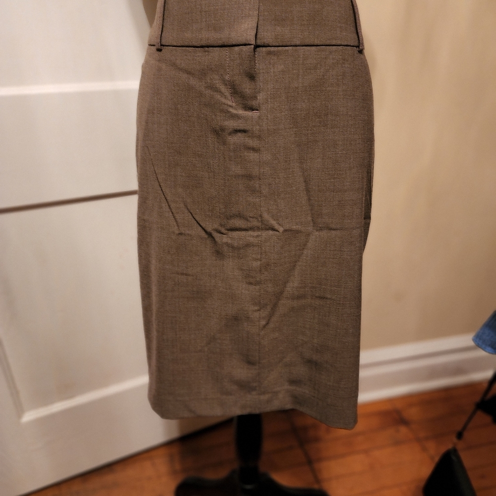 Pencil skirt